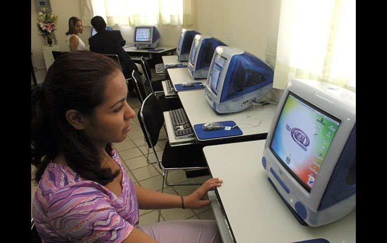 Los módulos están ubicados en las diversas blibliotecas del municipio.  /