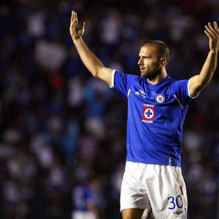 Cruz Azul califica a costa del América