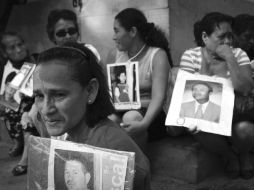 Cada año, mujeres de Honduras, Guatemala y El Salvador viajan a México para buscar a sus hijos. REUTERS  /