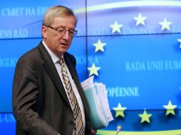 El presidente del Eurogrupo, Jean-Claude Juncker, dijo que espera el compromiso por escrito de Grecia con el plan de rescate. EFE  /