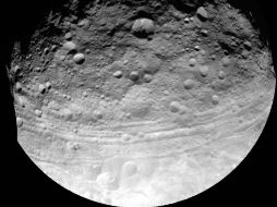 El asteroide 2005 YU55 pasará a 324 mil kilómetros de la Tierra. EFE  /