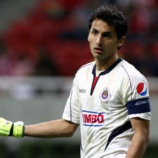 Sancionan con tres partidos a Luis Michel