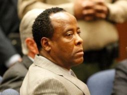 El médico de Michael Jackson, Conrad Murray, fue condenado culpable de homicidio involuntario del cantante. AP  /