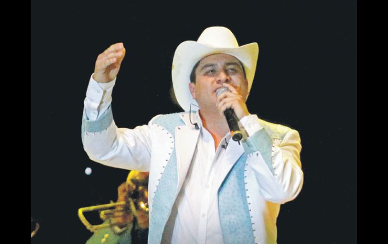 Julión Álvarez, abarrotó el Auditorio Benito Juárez.  /