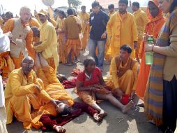 El ritual en el río Ganges marca las celebraciones del centenario de Shriram Sharma, fundador del Gayatri Parivar. AP  /