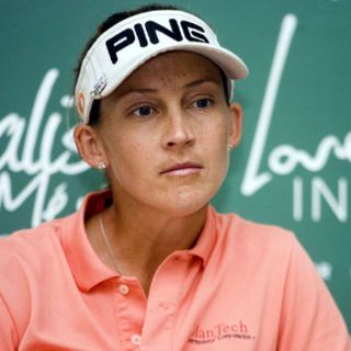 Angela Stanford va por el segundo título