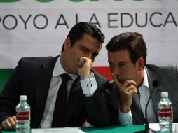 Entre algunos de los presentes estuvieron el alcalde tapatío, Aristóteles Sandoval, y el alcalde de Tlaquepaque, Miguel castro.  /
