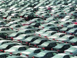 La venta de vehículos en el país registra un estancamiento de 10 años. ARCHIVO  /