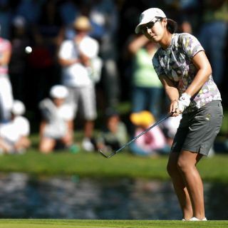 El equipo de Candie Kung marcha de líder