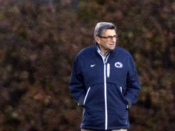 Paterno lleva toda su carrera con el programa de Penn State, donde comenzó como asistente en 1950. AP  /