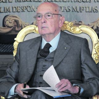 Berlusconi hará frente a la justicia sin inmunidad