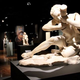 Inaugura Consuelo Sáizar 'Cuerpo y belleza en la Grecia Antigua'