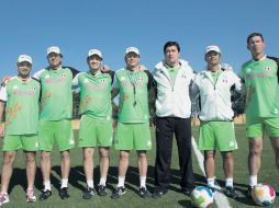 El cuerpo técnico rumbo a Londres. MEXSPORT  /