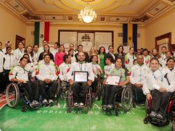 El Ayuntamiento de Guadalajara entregó preseas a los deportistas Parapanamericanos.  /