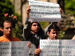 El Frente Ciudadano por una Reforma Integral al Servicio de Transportista piden reforma integral del servicio de transporte público.  /