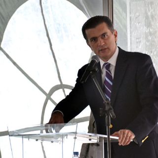 Lujambio padece cáncer