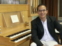 Adrián Rojero es egresado de la Escuela de Música Sacra y de la Musikhochschule de Regensburg, Alemania.  /