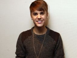 Asegura extrañar a sus amigos y familia que no ha podido ver por los viajes. EFE  /