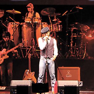 Homenajea Kalimba a grandes en el Metropólitan