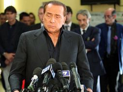 De acuerdo con la periodista, Giovanni Valentini, la televisión permitió a Berlusconi alcanzar el consenso político. ARCHIVO  /