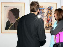 La exhibición y venta de pinturas de las más variadas técnicas y estilos estuvo al alcance del público el dia de hoy.  /