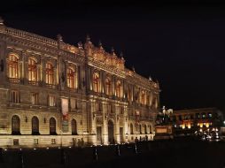 Conoce los principales edificios, pero no dejes de comprarte algún accesorio de plata y conocer sus museos.  /