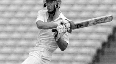 Ex jugador de cricket en 1984, Roebuck, de 55 años, se convirtió en un comentarista  muy respetado. AP  /