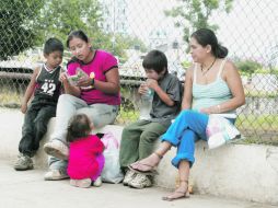 Gracias al programa Jóvenes en Acción, los adolescentes  de Ameca se verán beneficiados con el aprendizaje de una de sus lugareñas.  /