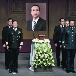 Despiden en Tijuana a Blake y a otros dos funcionarios fallecidos