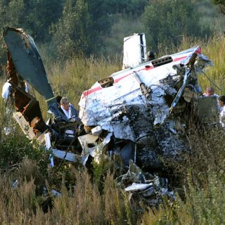 Cinco grupos indagan caída del helicóptero