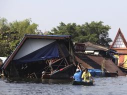Las inundaciones en Tailandia suman un saldo fatal de 562 muertos según un nuevo balance. AP  /