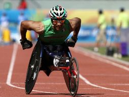 Con un tiempo de 11:53:74 minutos, Gordián Martínez superó a sus compatriotas en la competencia sobre silla de ruedas. MEXSPORT  /