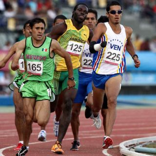 Santillán se lleva bronce en los 800 metros categoría T46