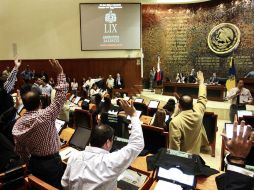 Unas 666 iniciativas derivadas a la Comisión de Puntos Constitucionales para su análisis siguen en la ''congeladora''. ARCHIVO  /