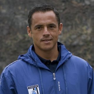 El duelo entre Chivas y Gallos divide a familia futbolística