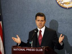 Enrique Peña Nieto se declaró dispuesto a enfrentarse con cualquier candidato de otro partido en 2012. REUTERS  /