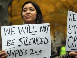 Integrantes de 'Ocupa Wall Street' denuncian que la medida es una forma de censurar su movimiento. AFP  /