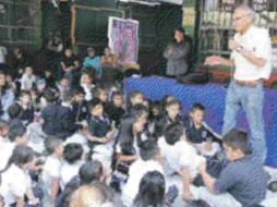 El escritor, narrador y poeta mexicano Francisco Hinojosa.  /