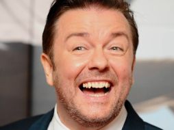 Ahora Gervais, según explica la nota de prensa de la organización, ve la ceremonia como algo ''muy tentador''. ESPECIAL  /