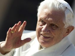 Actualmente el líder católico está trabajando en una tercera parte del texto. EFE  /