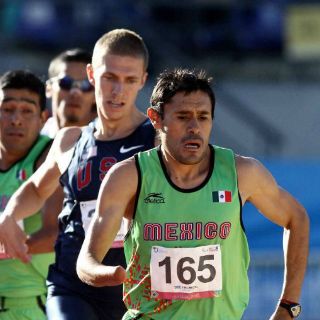 Santillán obtiene plata en 1500m T46