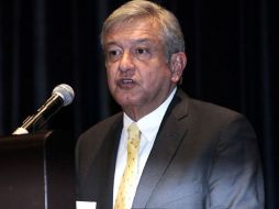 Después de cinco años de cerrazón, Andrés Manuel López Obrador se presenta en Televisa.  /