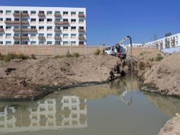 El pasado 9 de noviembre la Villa Panamericana volvió a descargar aguas negras a cielo abierto. ARCHIVO  /