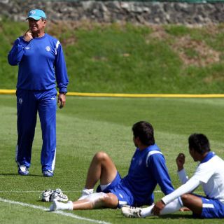 Aprende Cruz Azul lección sobre árbitros