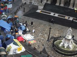 Se les exige a los 'indignados' que se retiren del lugar y su límite es hasta las 18:00 horas. REUTERS  /