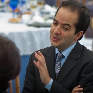 Hoy se anuncia al sucesor de Blake Mora