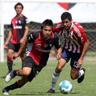 Empatan en Clásico tapatío Sub-17