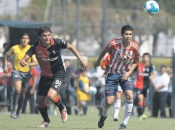 Jugadores de Zorros y Chivas que resultaron campeones con México en el Mundial Sub-17 se vieron las caras ayer.  /