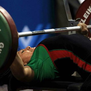 México hace el 1-2 en levantamiento de pesas