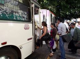 Los transportistas piden que la tarifa del transporte público aumente de 6.00 a 7.50 pesos. ARCHIVO  /